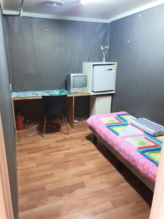 Отель E Livingtel Сеул Экстерьер фото