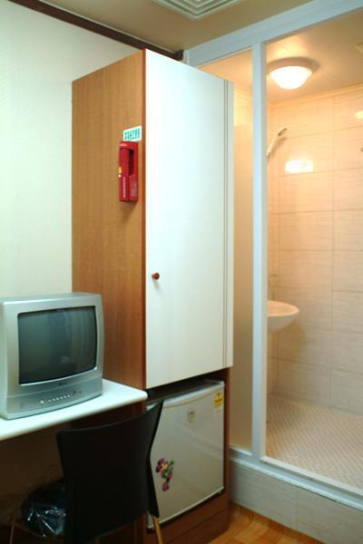 Отель E Livingtel Сеул Экстерьер фото